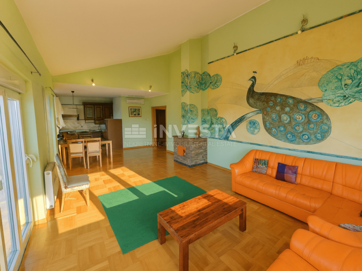 Fasana, appartamento eccezionale vicino alla spiaggia, giardino, terrazza e parcheggio