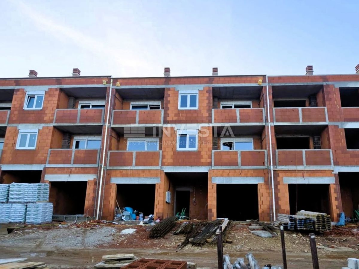 Šijana, nuova costruzione – appartamento con 2 camere da letto e garage