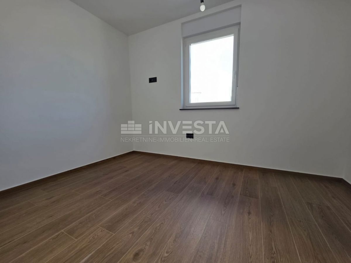 Zona di Fažana, appartamento bilocale in nuova costruzione con permesso di abitabilità