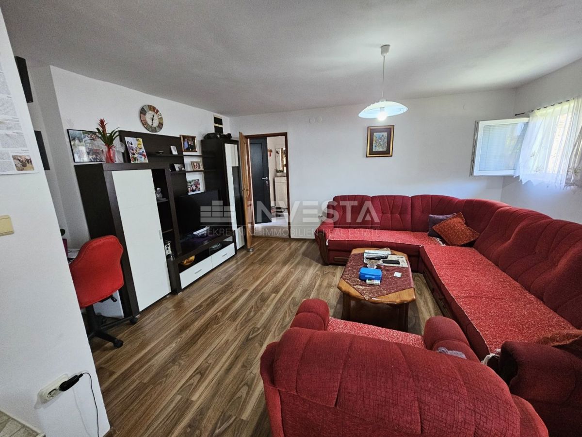 Vodnjan, casa familiare ristrutturata con 3 camere da letto