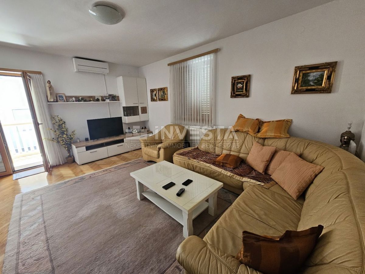 Croazia, Istria, centro di Medulin, casa di appartamenti di qualità 510 m², vicino al mare