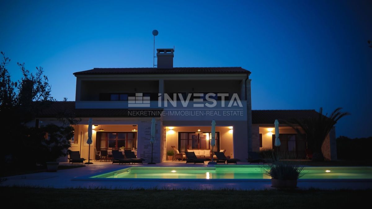 Dintorni di Svetvinčent, villa di lusso con piscina e ampio giardino