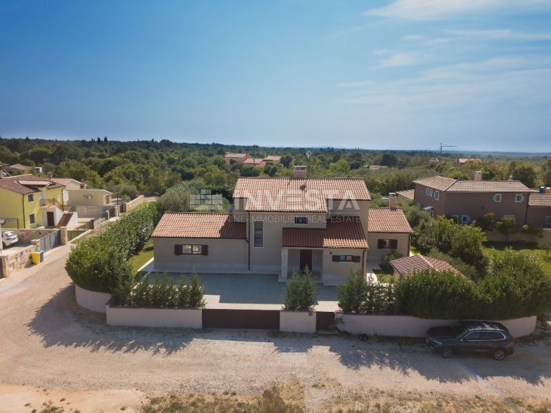 Dintorni di Svetvinčent, villa di lusso con piscina e ampio giardino