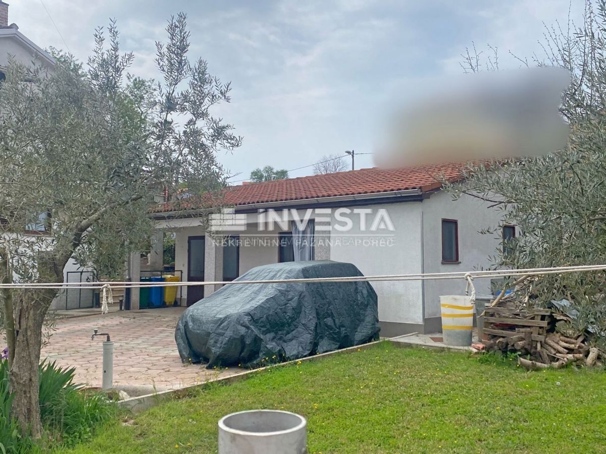 Pola, Šijana, 2 unità abitative su un ampio terreno di 1150 m2