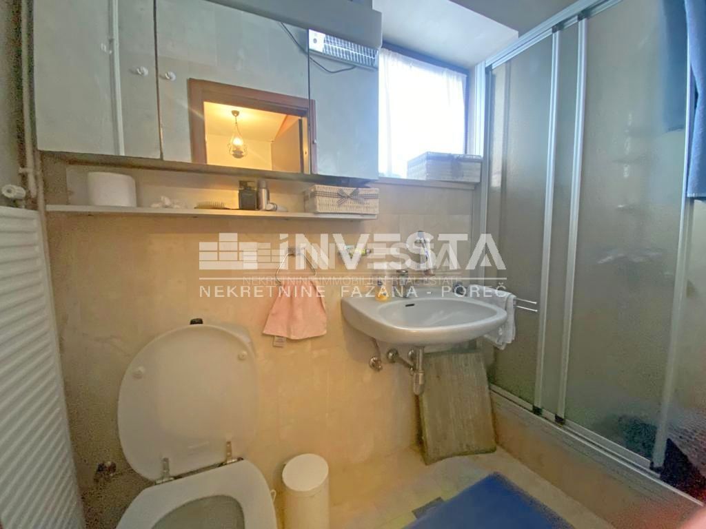 Pola, Šijana, 2 unità abitative su un ampio terreno di 1150 m2