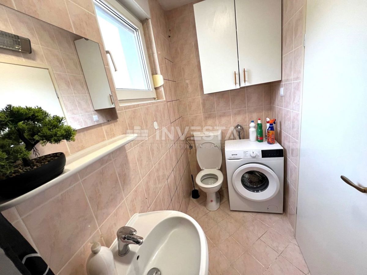 Pola, Nova Veruda, appartamento in una posizione rara disponibile