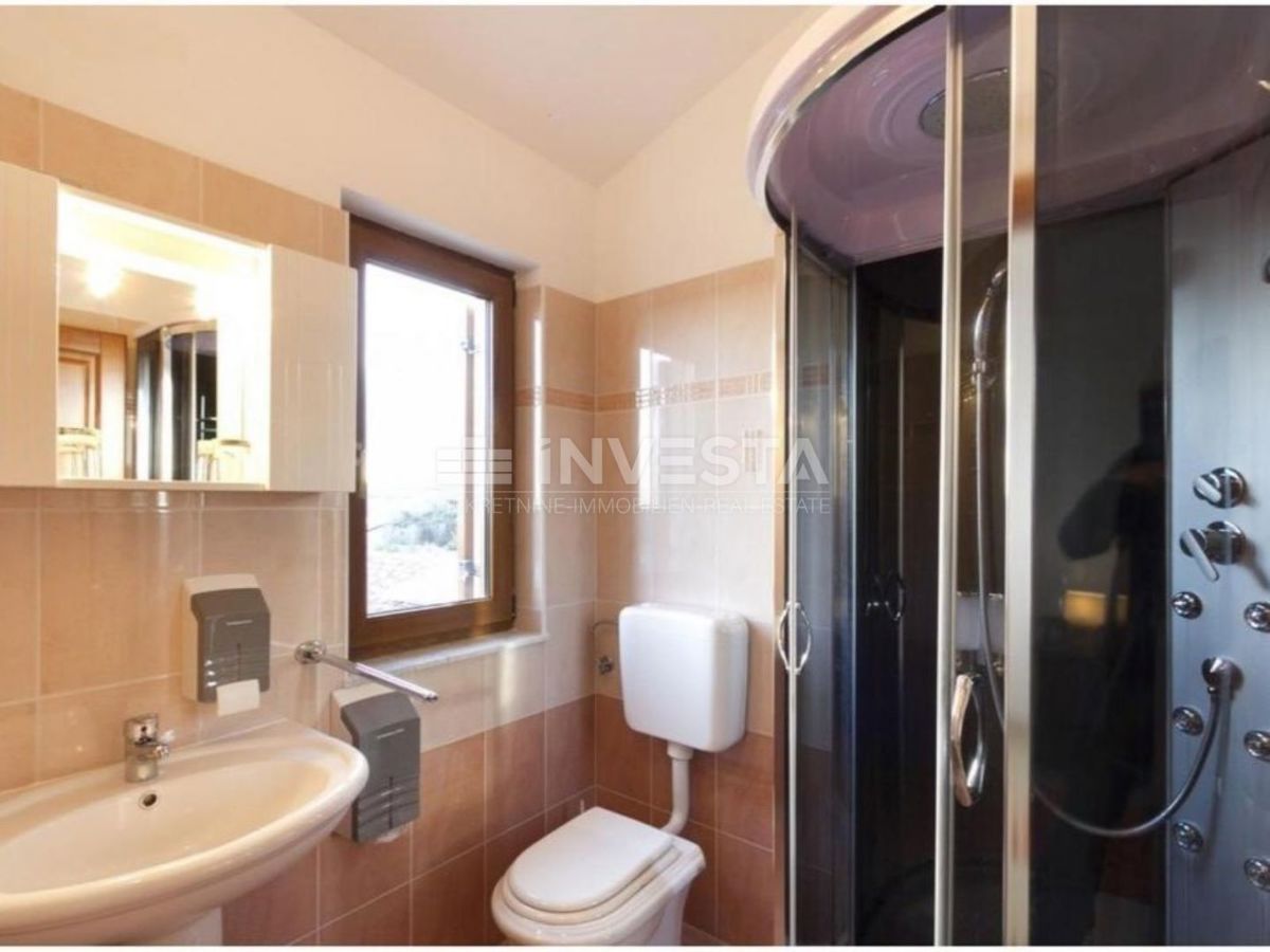 Villa indipendente con piscina nei dintorni di Barban