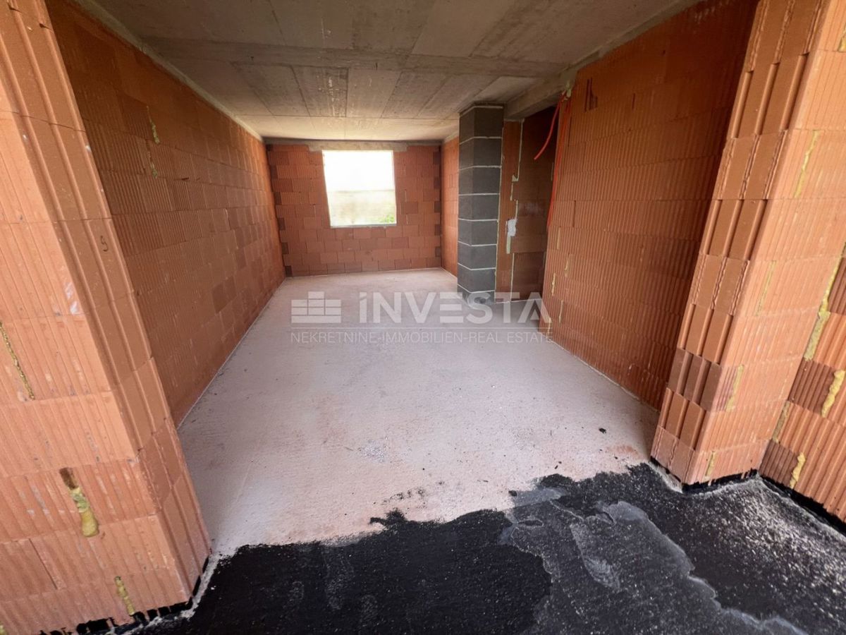 Nuova costruzione, appartamento al primo piano