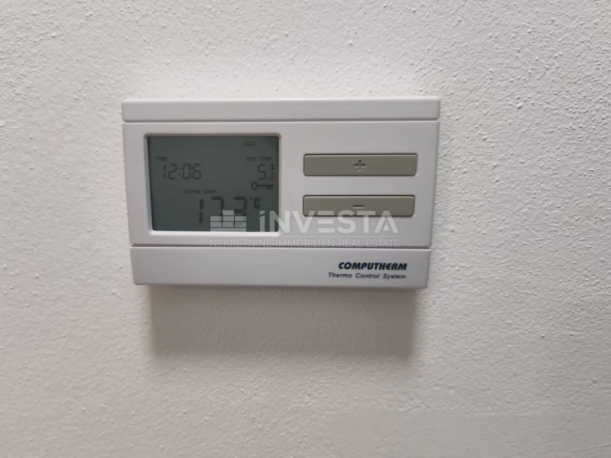 Appartamento con 2 camere da letto, terrazza, parcheggio, vicino al mare e a Fasana