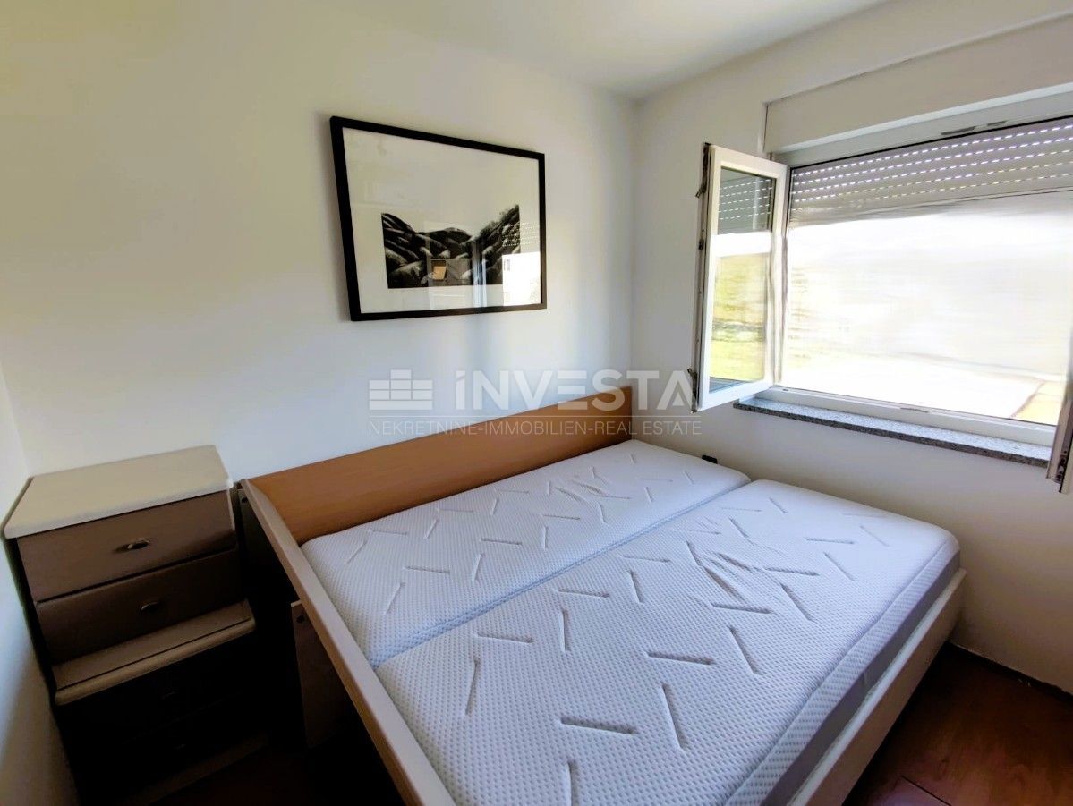 Valdebek – Appartamento al piano terra, 2 camere da letto, posto auto in garage