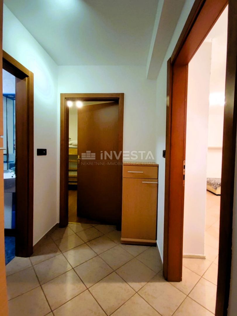 Valdebek – Appartamento al piano terra, 2 camere da letto, posto auto in garage