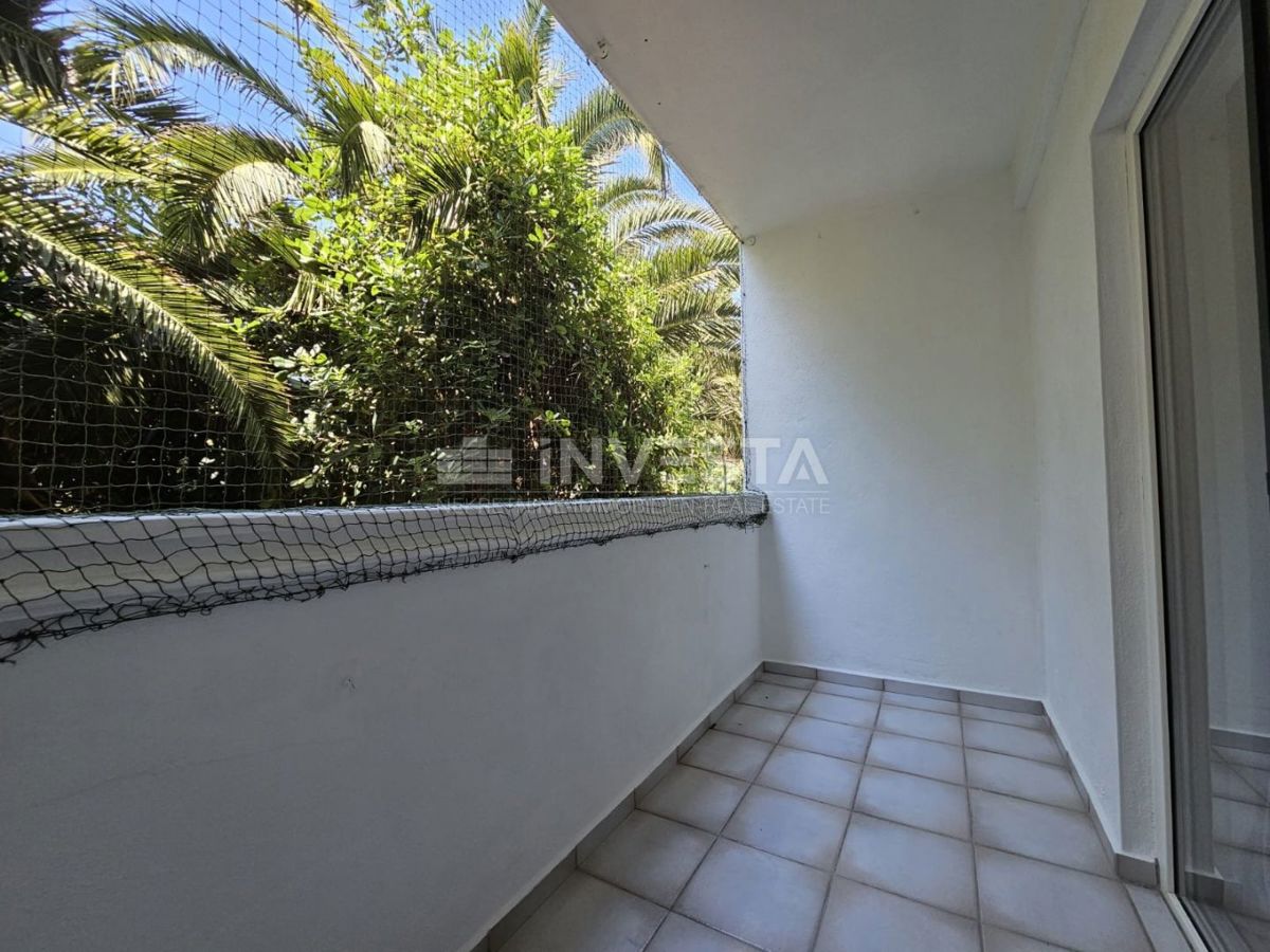 Medulin, appartamento al piano terra, terrazza, piscina