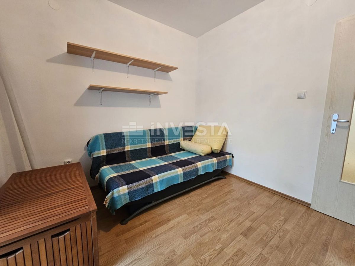 Medulin, appartamento al piano terra, terrazza, piscina