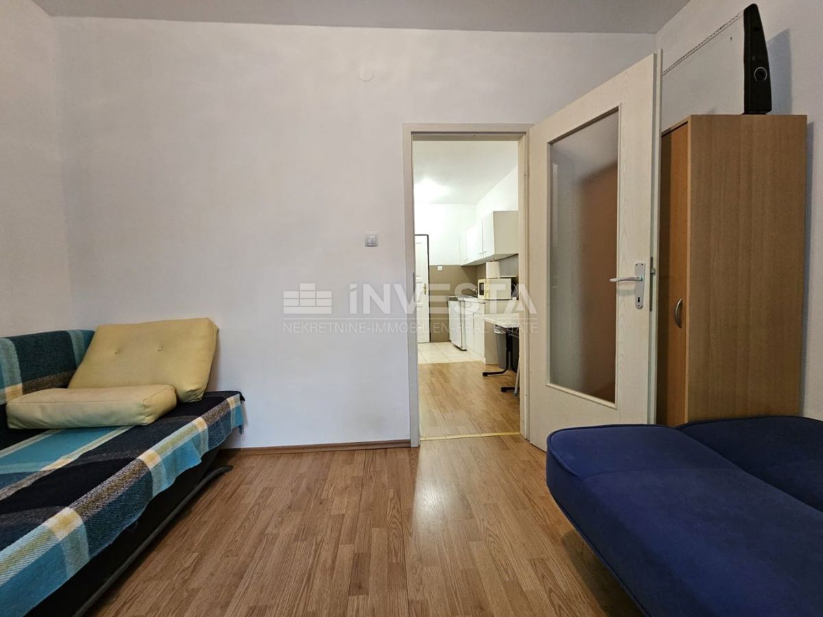 Medulin, appartamento al piano terra, terrazza, piscina