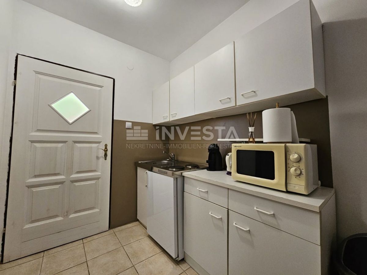 Medulin, appartamento al piano terra, terrazza, piscina