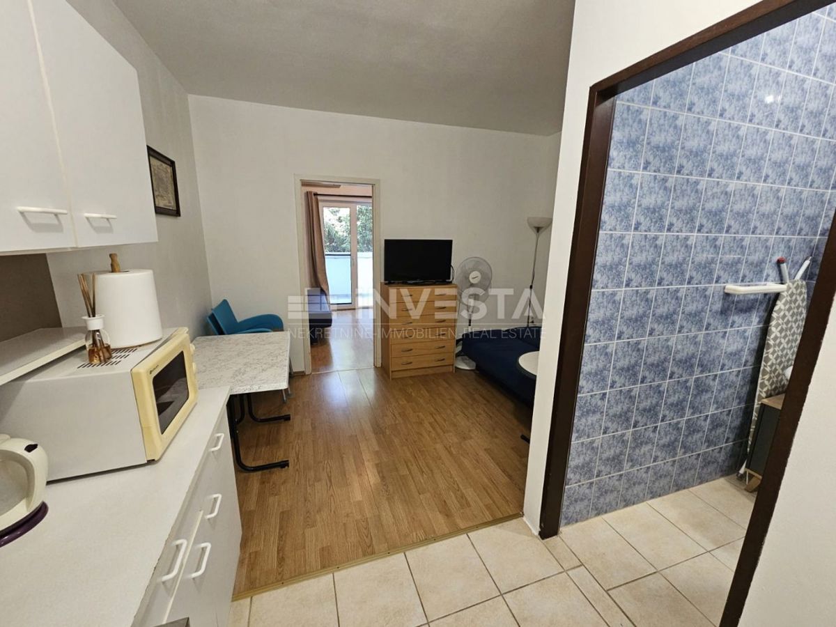 Medulin, appartamento al piano terra, terrazza, piscina