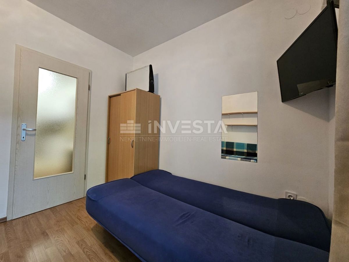 Medulin, appartamento al piano terra, terrazza, piscina