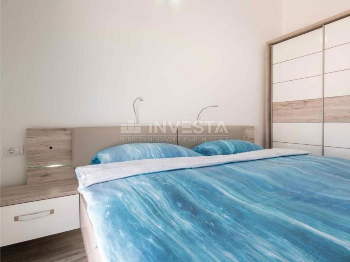 Villa con piscina, vista mare e appartamento aggiuntivo