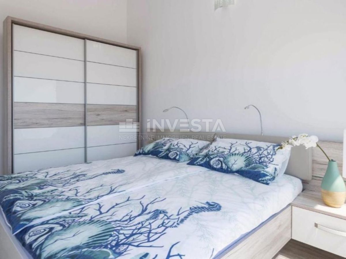 Villa con piscina, vista mare e appartamento aggiuntivo