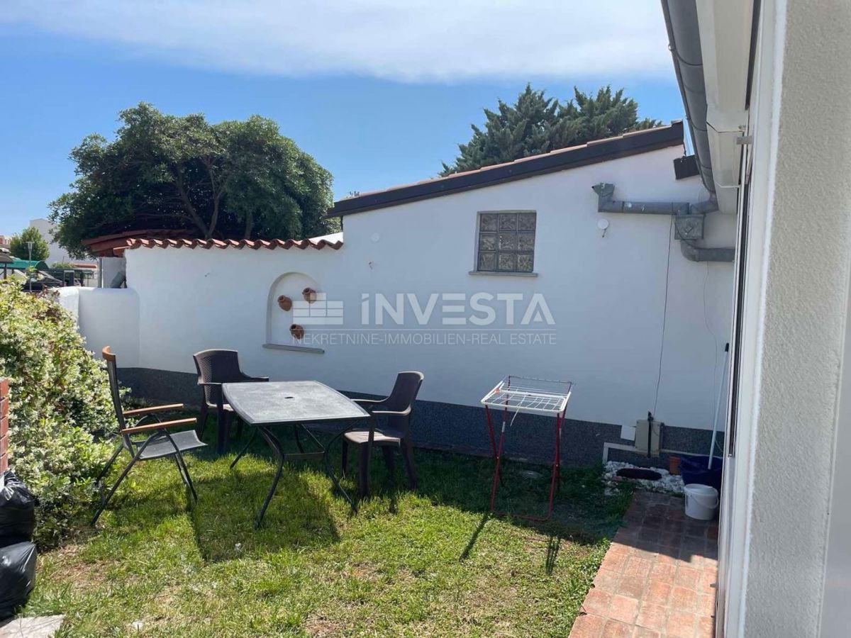 Barbariga, casa al piano terra con parcheggio, superficie 90m²