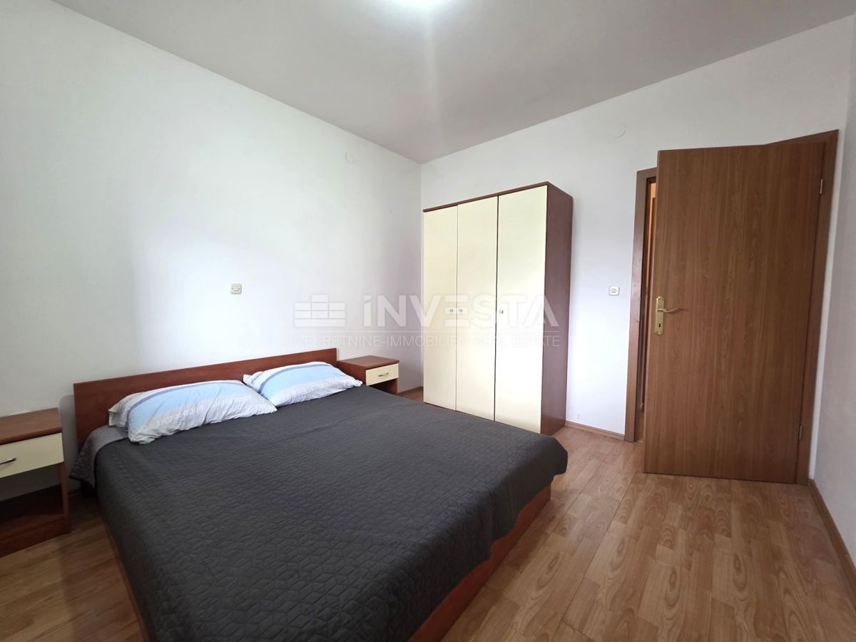 Fažana, zona Valbandon, monolocale in una posizione tranquilla