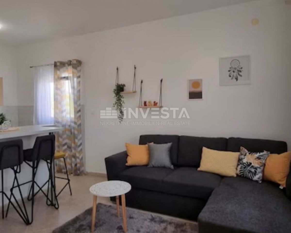 Barban, dintorni, casa con due appartamenti, piscina