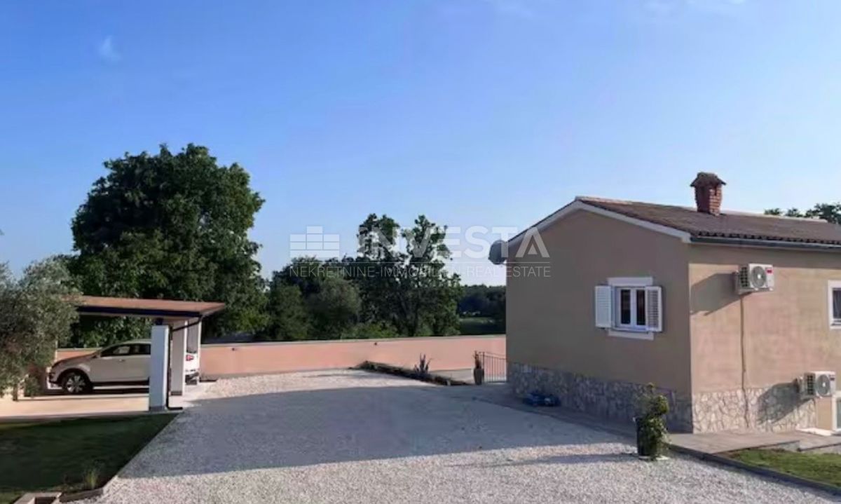 Barban, dintorni, casa con due appartamenti, piscina