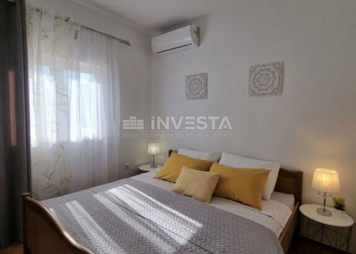 Barban, dintorni, casa con due appartamenti, piscina