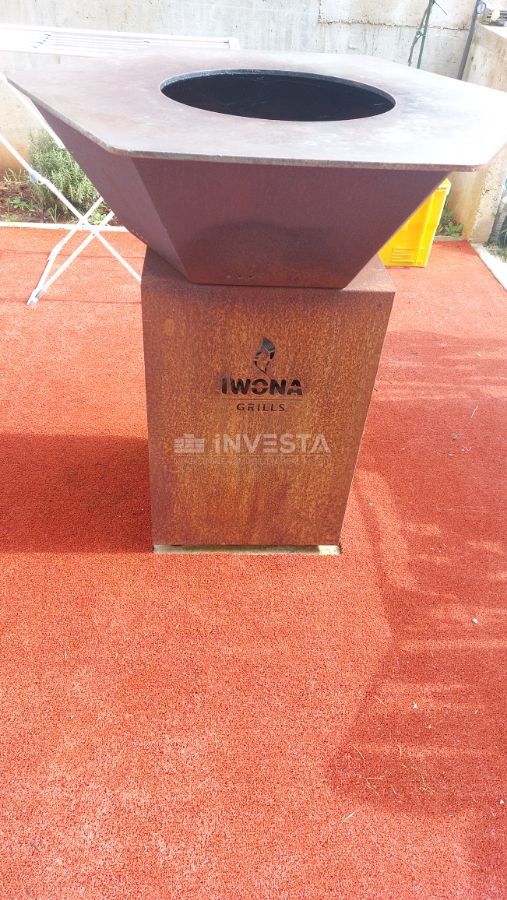 Casa intelligente con piscina