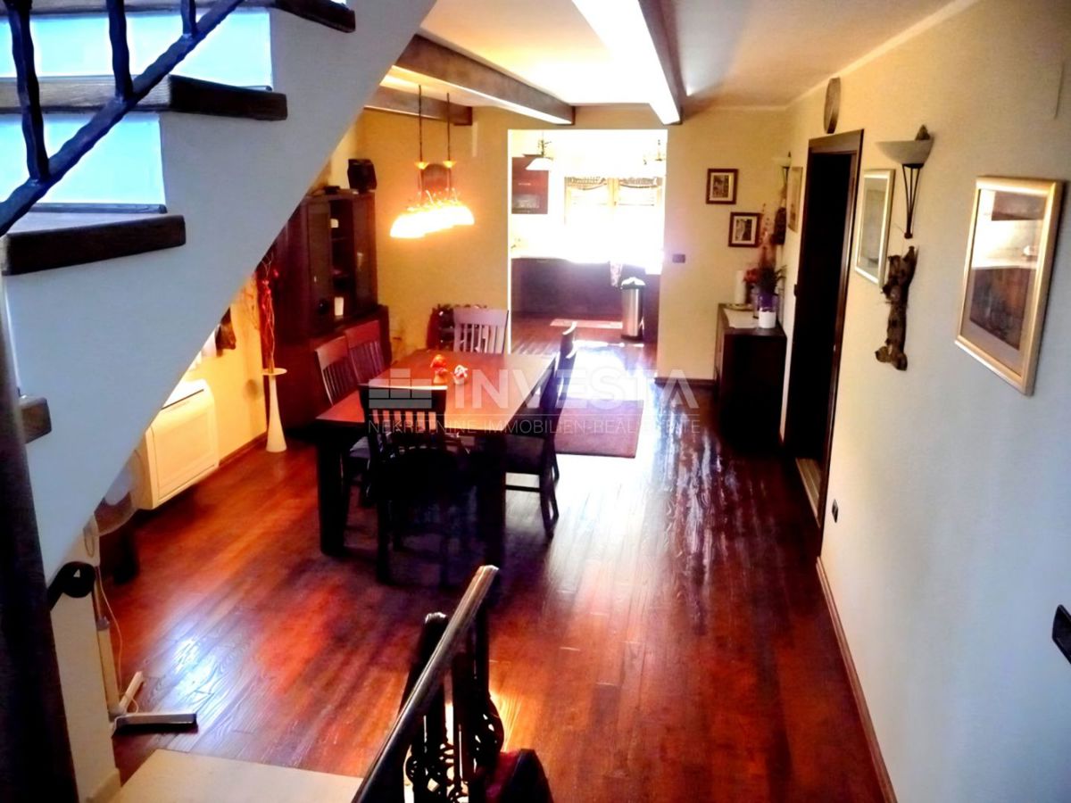 Umag, villa arredata in una posizione esclusiva vicino al mare