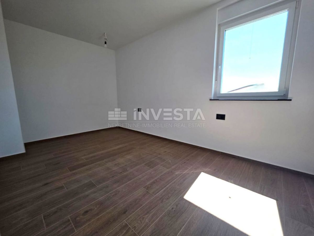 Valbandon, appartamento con due camere da letto e terrazza, nuova costruzione con certificato di agibilità