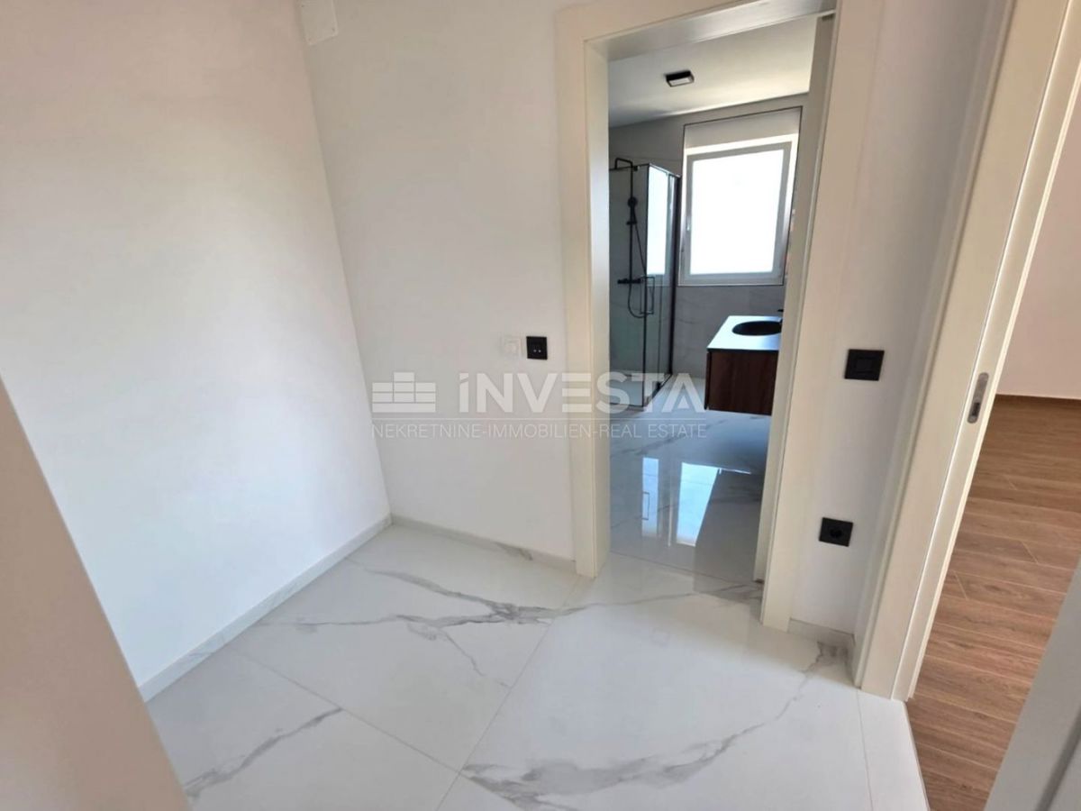 Valbandon, appartamento con due camere da letto e terrazza, nuova costruzione con certificato di agibilità