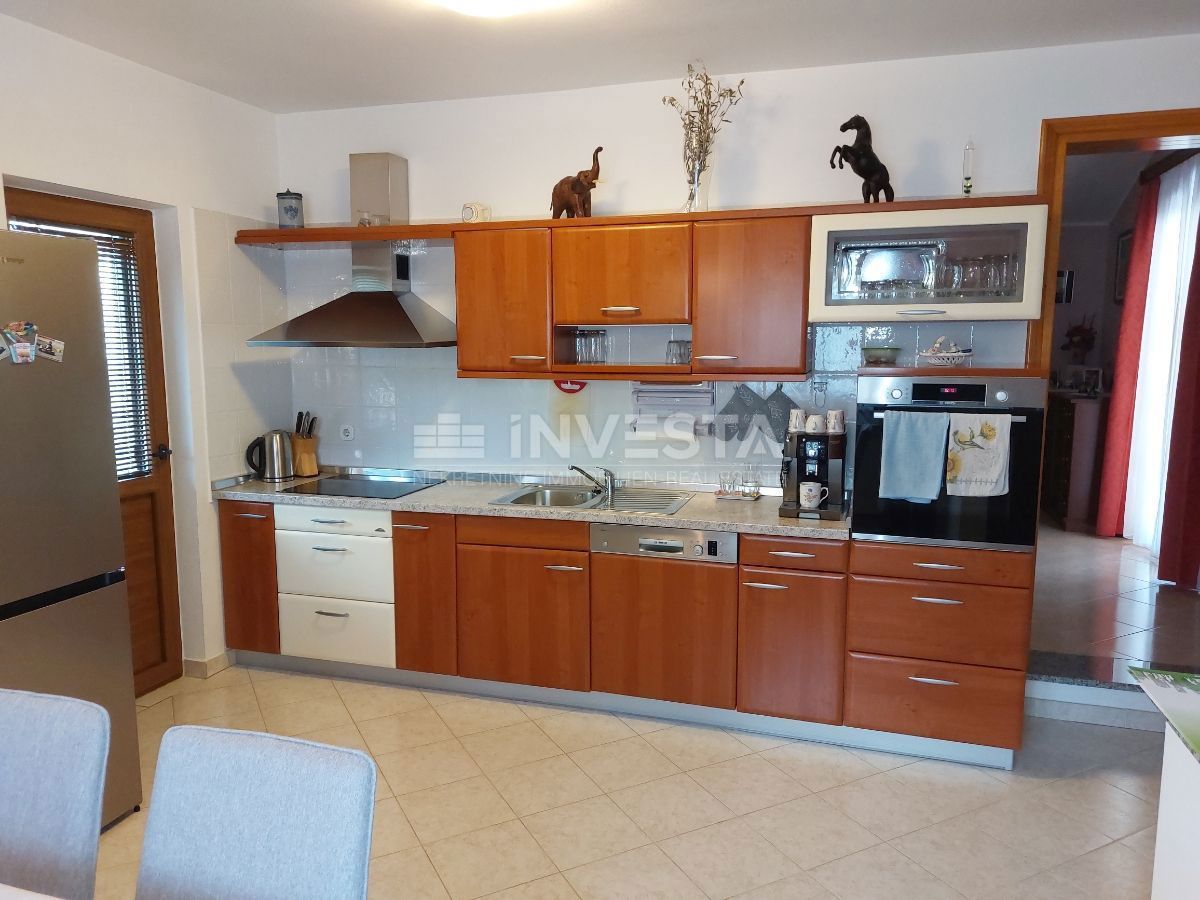 Casa familiare 131m2 vicino a Tar