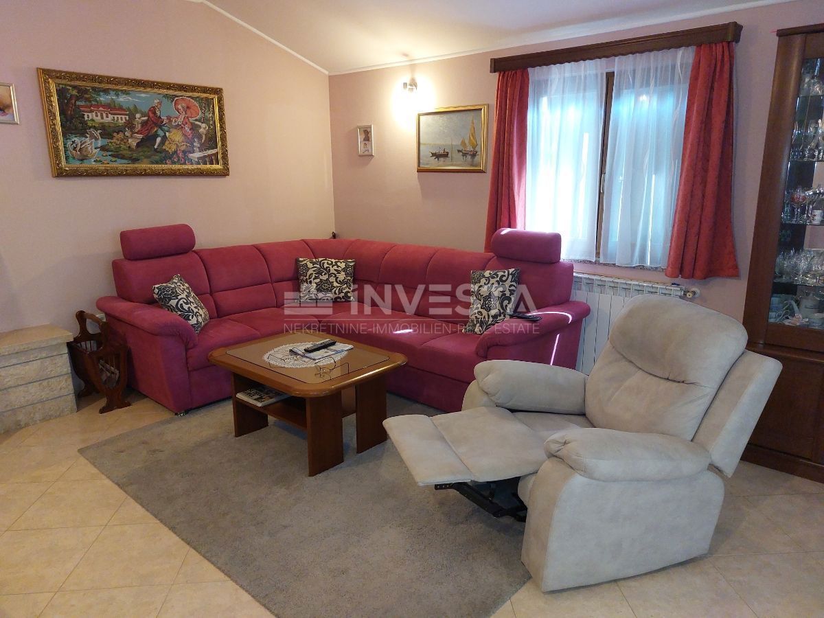 Casa familiare 131m2 vicino a Tar