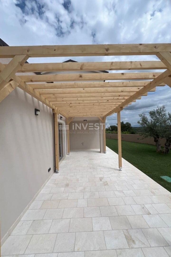 Croazia, Istria, Marčana, nuova villa moderna di 157 m² con piscina