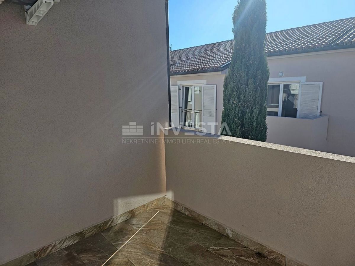 Medolino, casa bifamiliare con due appartamenti, a 200 m dal mare