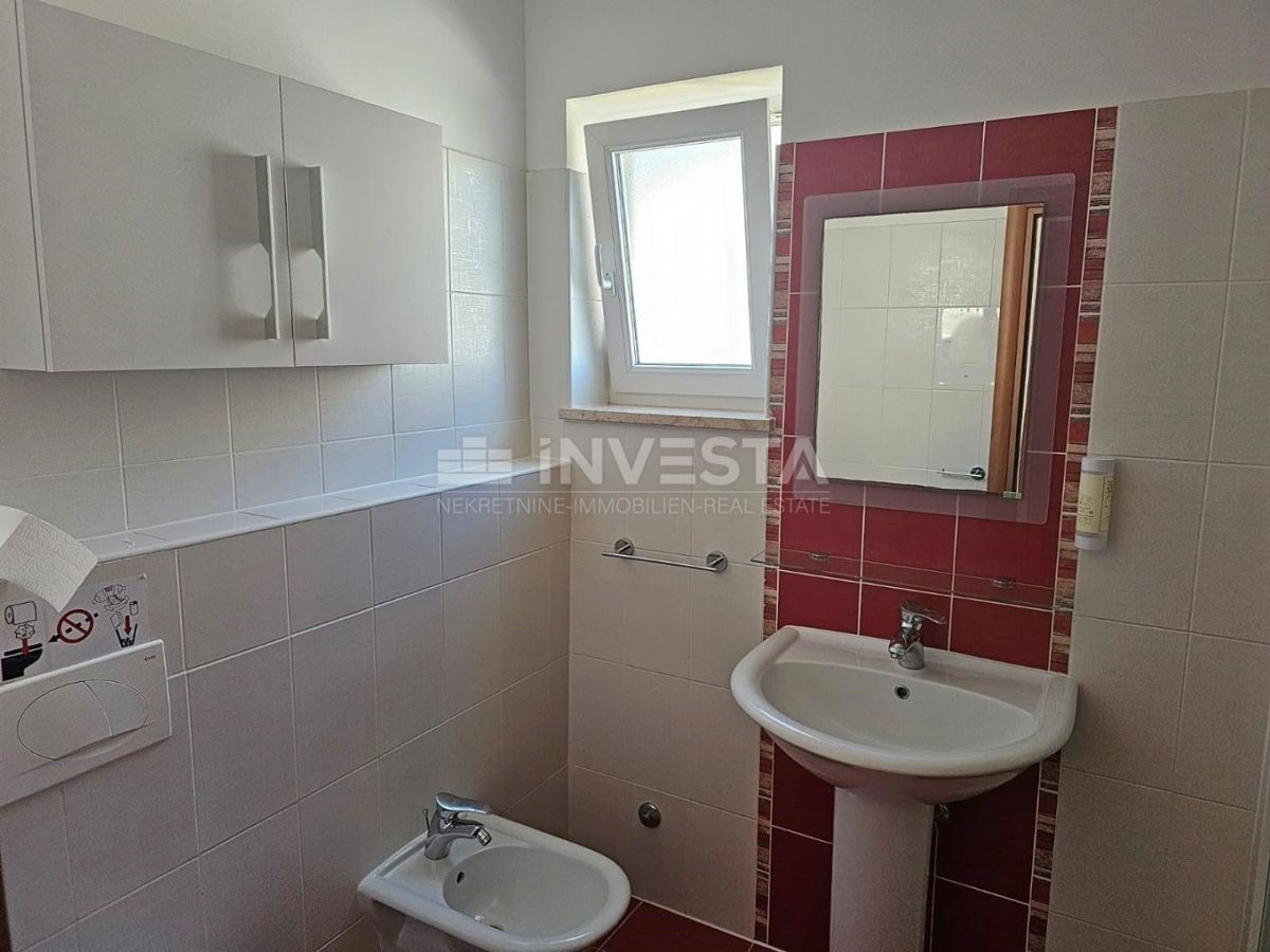 Medolino, casa bifamiliare con due appartamenti, a 200 m dal mare