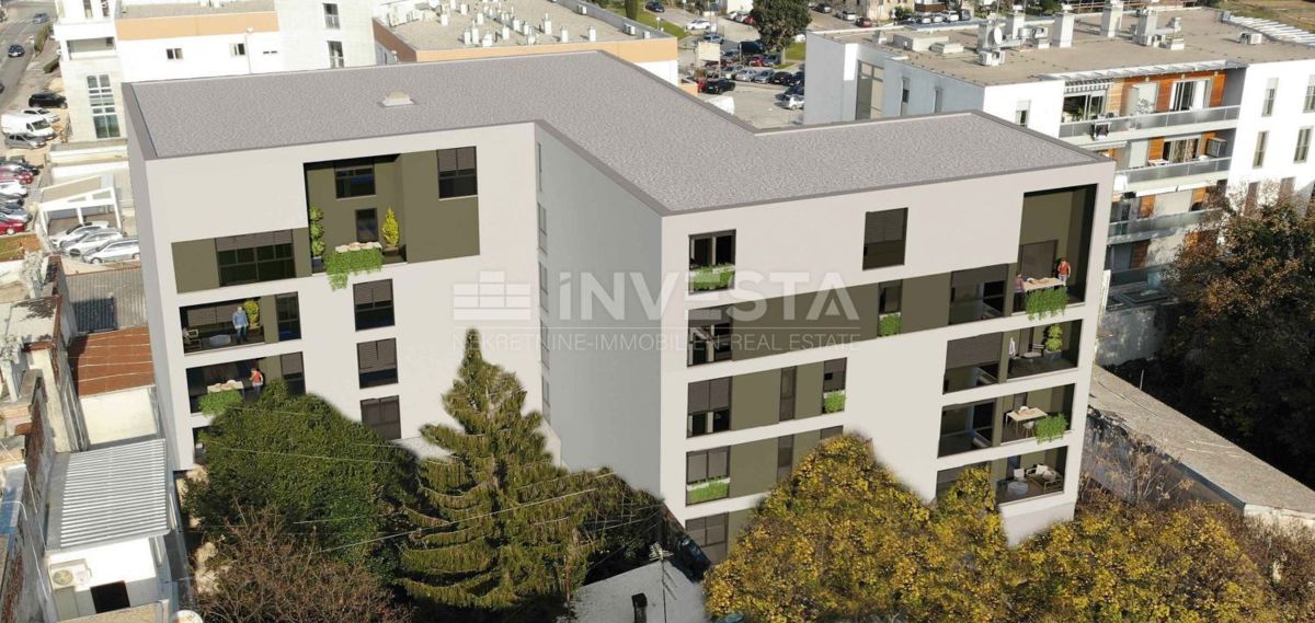 Pula, Centro, appartamento duplex al 4° piano 127,92 m2, 4 camere + soggiorno, nuova costruzione