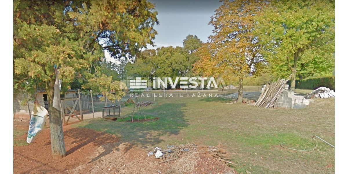 Barban, terreno edificabile con licenza edilizia, 2128 m2