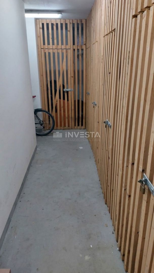 Pola, Veruda, monolocale con balcone, vicino alla spiaggia