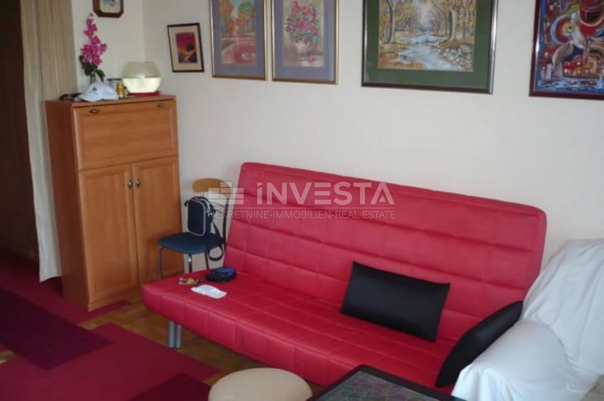 Pola, Veruda, monolocale con balcone, vicino alla spiaggia