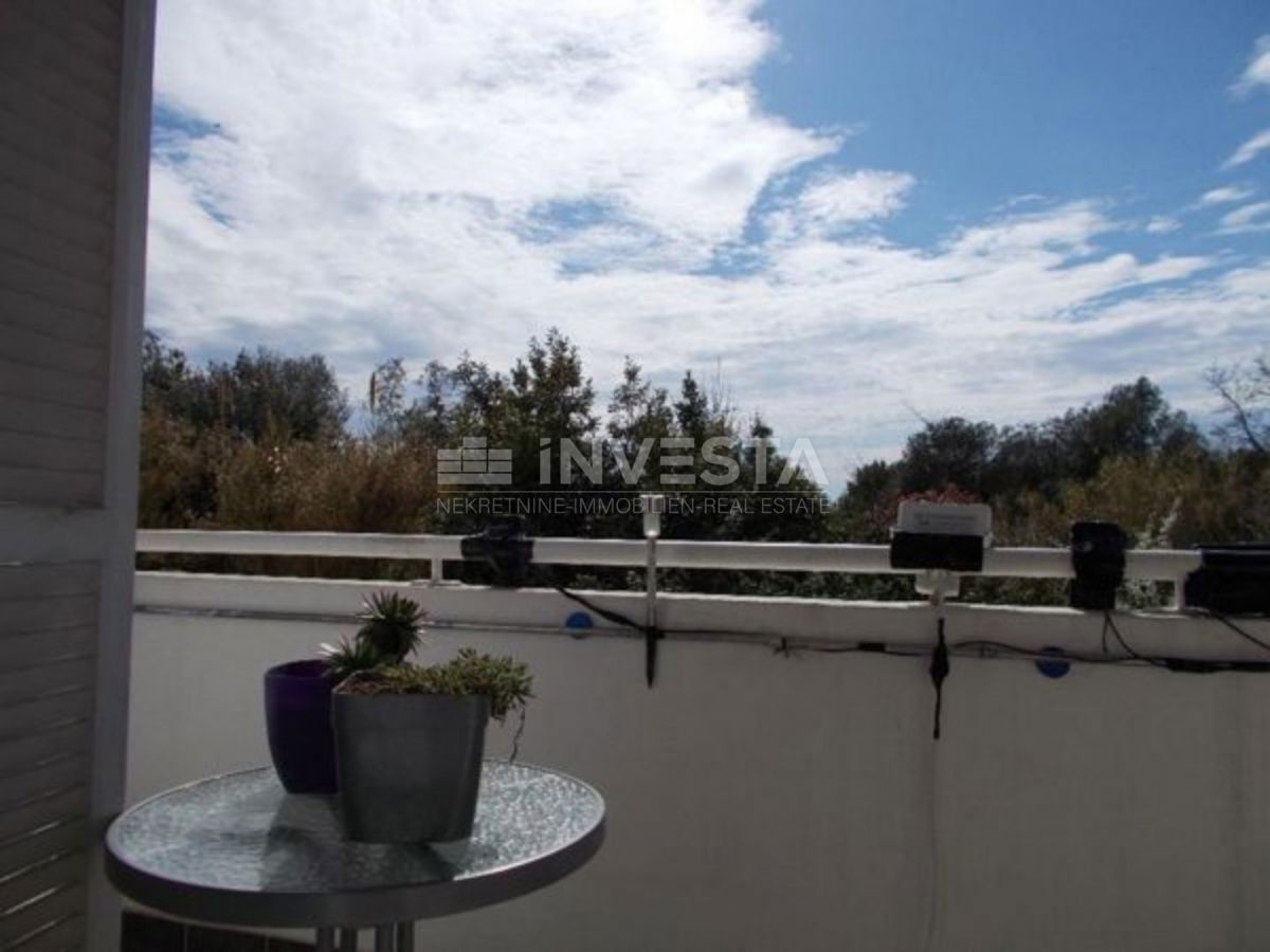 Pola, Veruda, monolocale con balcone, vicino alla spiaggia