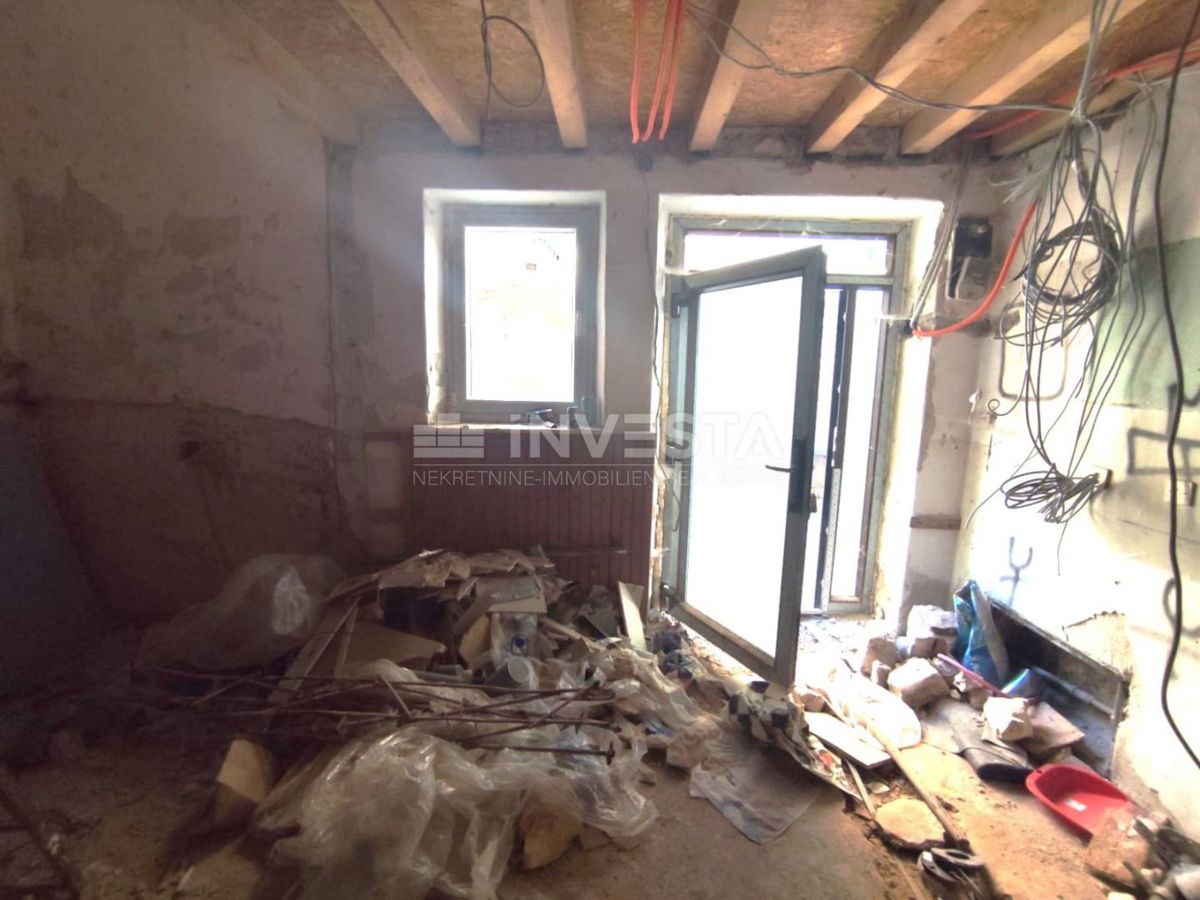 Dignano, casa in fase di ristrutturazione