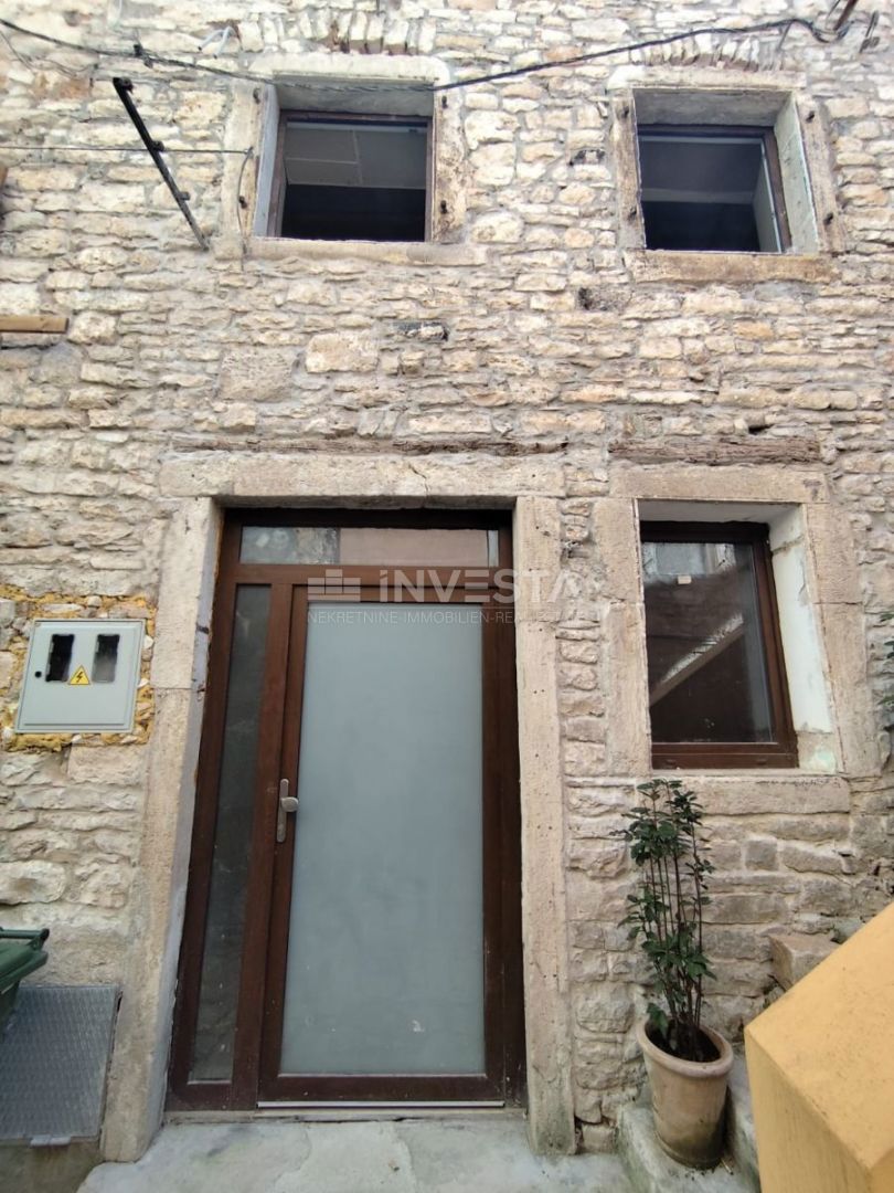 Dignano, casa in fase di ristrutturazione