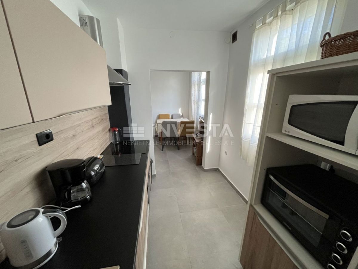 Casa con piscina e vista mare, a 2 km dal mare! 