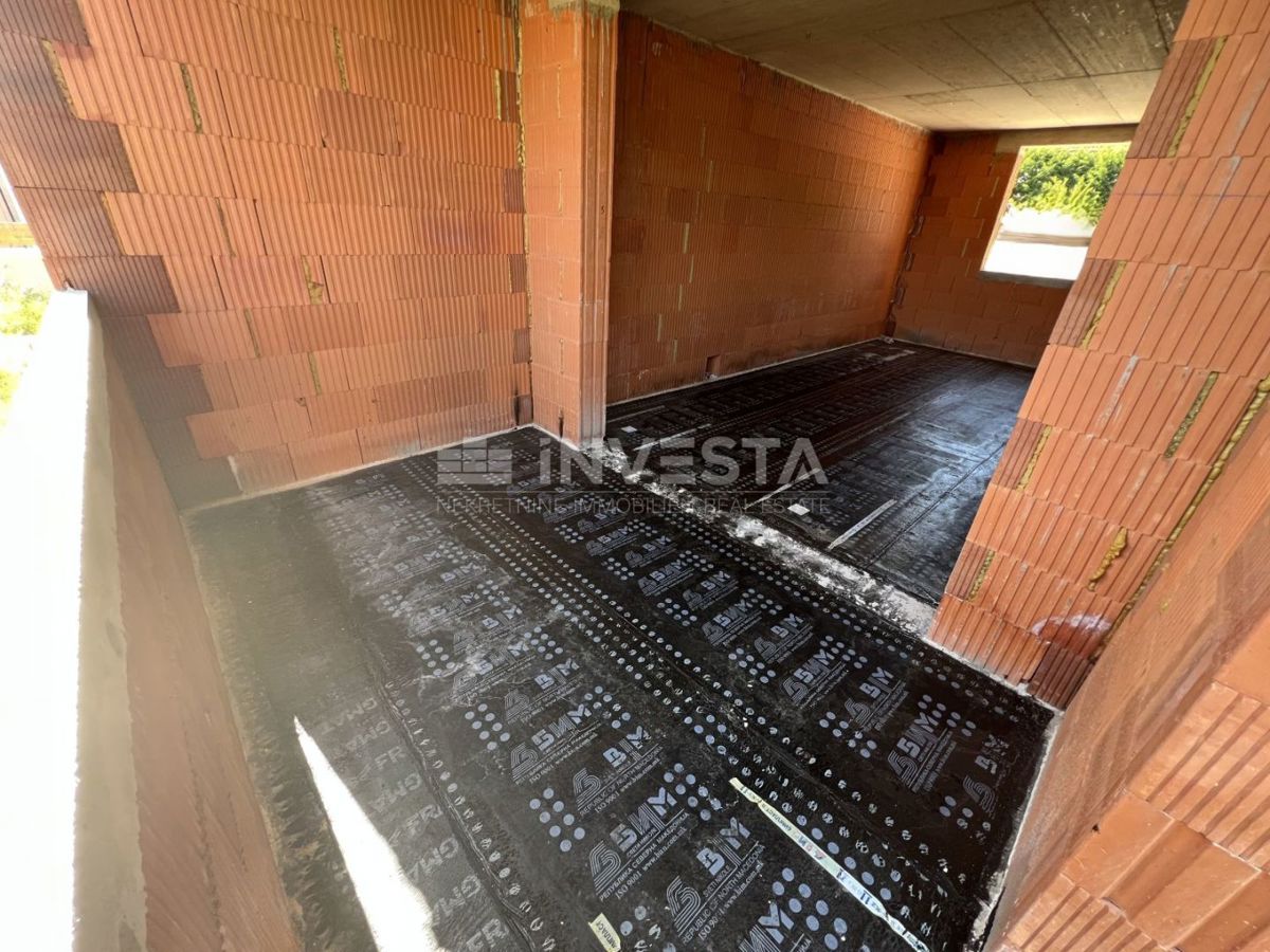 Nuova costruzione, appartamento al piano terra