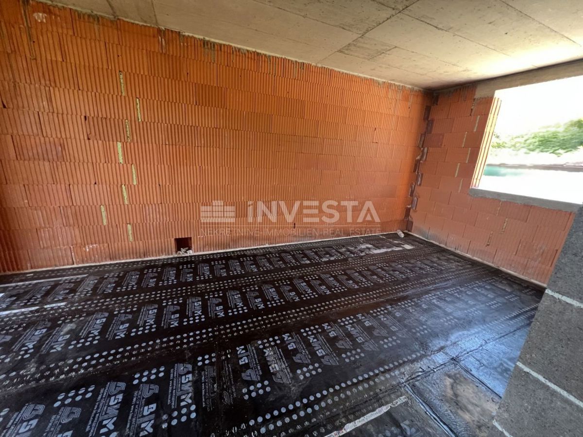 Nuova costruzione, appartamento al piano terra