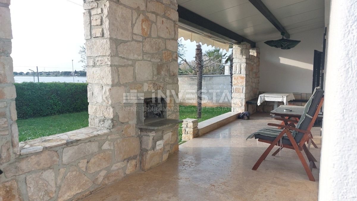 Casa in prima fila al mare - una rarità sul mercato