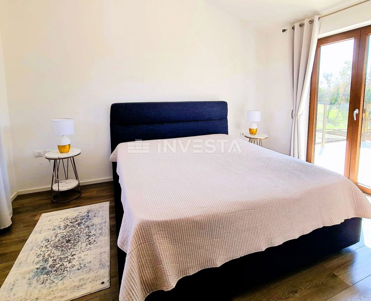 Barban, Moderna villa indipendente con piscina, 1800 m² di terreno