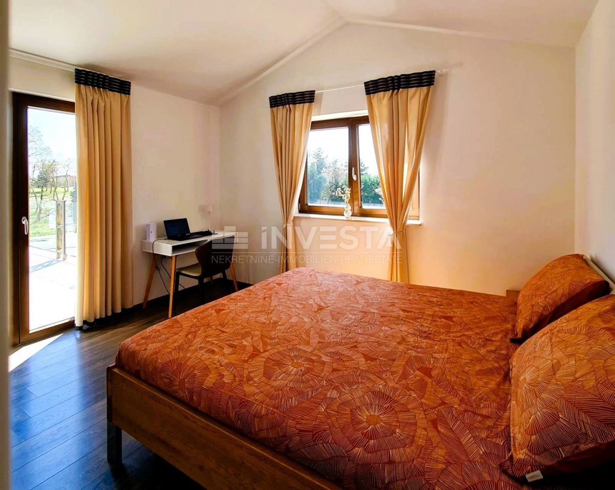 Barban, Moderna villa indipendente con piscina, 1800 m² di terreno